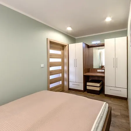 Eva Apartament *